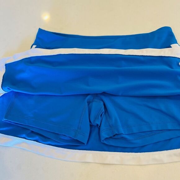 Nike Dri-Fit Girls' Athletic Skirt with Built-in Shorts Size M - Picture 4 of 5